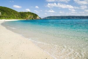Lire la suite à propos de l’article Archipel d&rsquo;Okinawa en 10 jours : notre itinéraire complet (Naha, Miyakojima et Ishigaki). Guide 2026